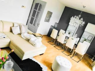 VILLA SUNSHINE "SILVER SUITE" nad JEZIOREM WIELE PRZESTRZENI ZA NISKĄ CENĘ - Lipnica - 0