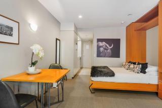 QV Gorgeous Viaduct Studio - Auckland - 6