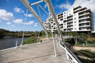 2 Bedroom Waters Edge Apartment in Century City - 2