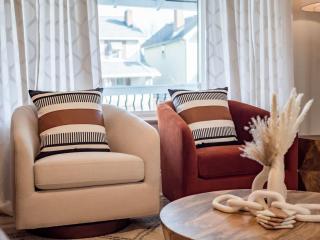 Oakwood Charm Family-Friendly 3BR Getaway - Columbus - 2