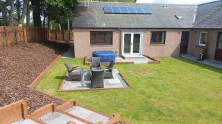 Clova Cottage 7BR Retreat - Kirriemuir - 4