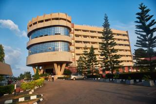 Royalbirds Hotel & Towers - 9