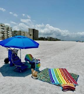 Close to Beach with Tennis Court and Pickleball - Blue Chair Breeze - Roelens - Fort Myers Beach - 7