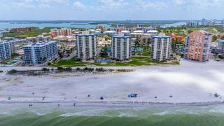 Close to Beach with Tennis Court and Pickleball - Blue Chair Breeze - Roelens - Fort Myers Beach - 3
