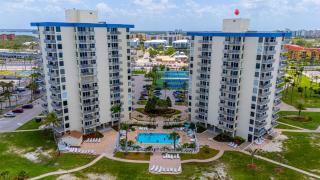 Close to Beach with Tennis Court and Pickleball - Blue Chair Breeze - Roelens - Fort Myers Beach - 1