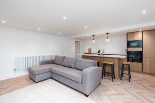 2 Bedroom, 2 Bathroom Apartment, Close to MCR City Centre - Manchester - 5