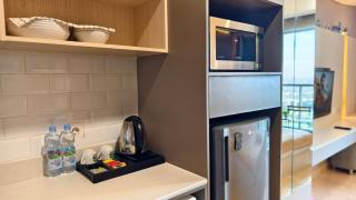 Studio Sea View Apartment at Gold Coast PIK by MYsweethome - 2