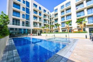 Modern Studio with Balcony and Pool Access - Holiday Boulevard - 7