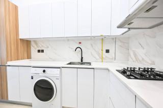 Modern Studio with Balcony and Pool Access - Holiday Boulevard - 1