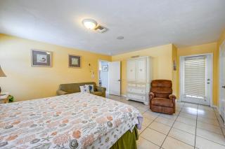 2 Mi to Beach Naples Home with Pool! - Naples - 1