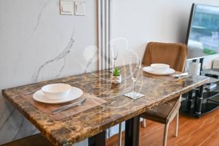 Holiday Boulevard - Modern Studio in JVT w High-End Gym & Pool - 7