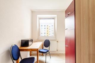 Enjoy your stay with DKN - Mon-Sun - Late night check-in - Multilanguage - Leipzig Grünau - Witamy serdecznie - Leipzig - 7