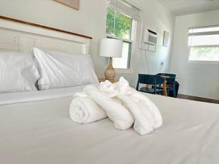 Beautiful Studio 1q Bed #j08 - Clearwater - 6
