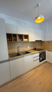 E2 Seaside Stay - Golem - 4