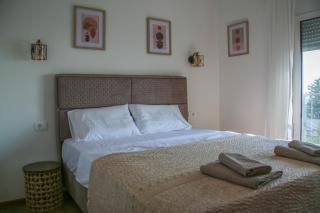 Olive Grove - Bar - 7