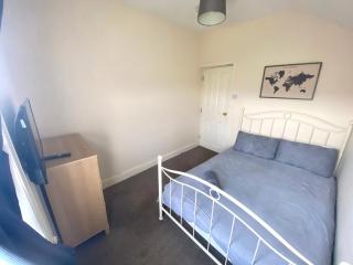 4-5 Bedroom House For Corporate Stays in Kettering - Kettering - 6