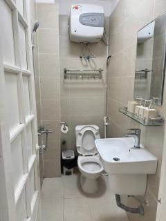 Centrally located Homestay in Hanoi - Room 201 - Hanoi - 5
