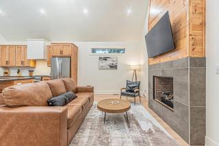 The Echo - Forest Romance with Sunken Hot Tub Underneath the Starlit Night - Broken Bow - 3