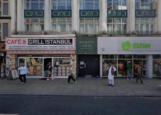 3BR, song lyrics theme, self check-in - Manchester - 8