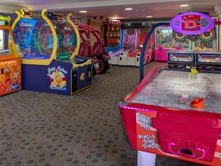 Coastal Getaway - Free Activities & Beach Access - Goodrington - 7