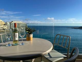 Stunning Seafront Duplex in Best Location - San Ġiljan - 3