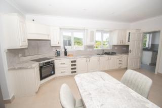 Mayfairk1 - - 6