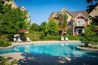 Rustic Retreat at Blue Pool Hot Tub Golf Ski - 9