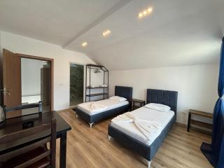 ARBI GUEST House - Kukës - 0