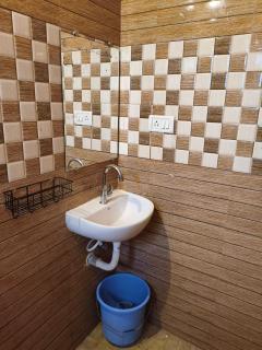 Coconut Inn - Parra Goa - 5