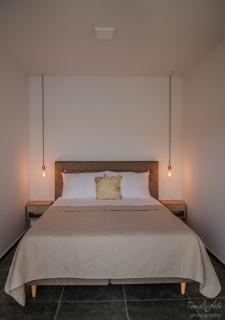 Modern two bedroom seafront oasis - 4