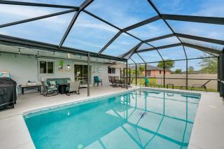 5 Mi to Shore Gem with Pool and Yard in Cape Coral! - Cape Coral - 0