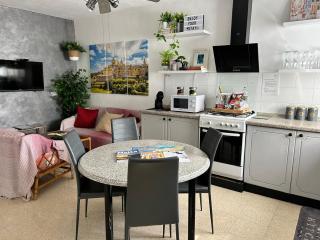 St Paul’s Bay central apartment in Qawra - St. Paul's Bay - 6