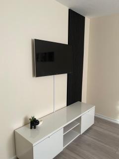 Cardiff bay cosy apartment with parking - Cardiff - 8