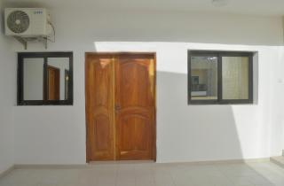 Modern 2-Bedroom Flat in Central Ouakam, Dakar - Dakar - 0
