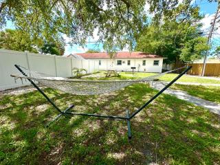 Beautiful Studio 10 Min To Beach J11 - Clearwater - 1