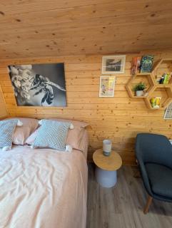 Bee house - - 8