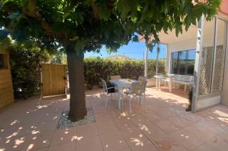 a garden on the port - Frontignan - 8