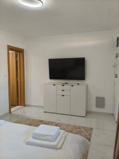 The River Studio Beli - Podgorica - 5