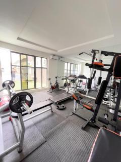 BMD Apartment - Ikota - 1