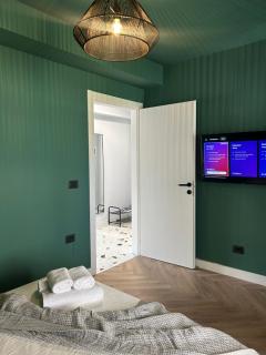 Luxury Central Stay - Tirana - 4