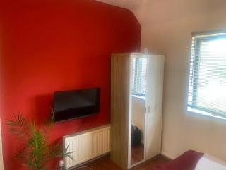 Relax in this Cozy room in Dagenham - Dagenham - 3