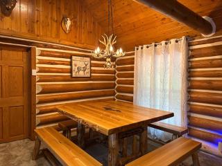Log Cabin in the Woods - Kentucky - 5