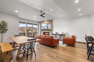 Spacious 4-bedroom Townhome New Black Rock - Kamas - 5