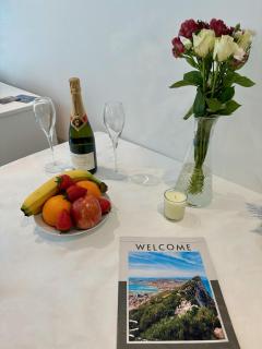 Studio Apartment at the Hub - VIP Package - Gibraltar - 8