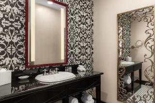 Dauphine Orleans Hotel - 4