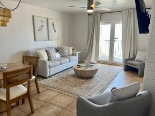 Surfside Shores 1304 - 5