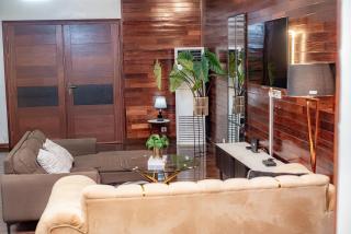 CL House - - 0