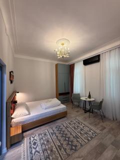 Studio Near Flag Square and Bulvar - 2