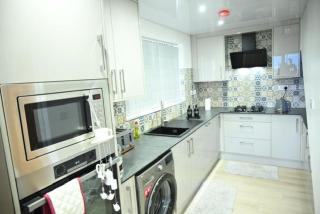 Watermead Retreat Bungalow - Birstall - 3