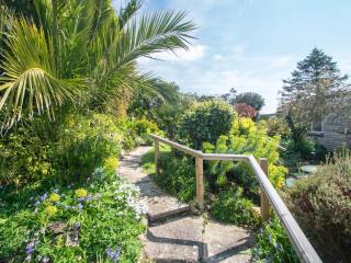 4 Bed in West Bexington DC149 - Swyre - 1